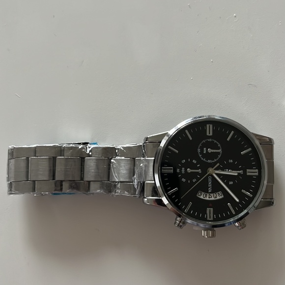 Silver Stainless Steel Quartz Wrist Watch - Picture 2 of 6